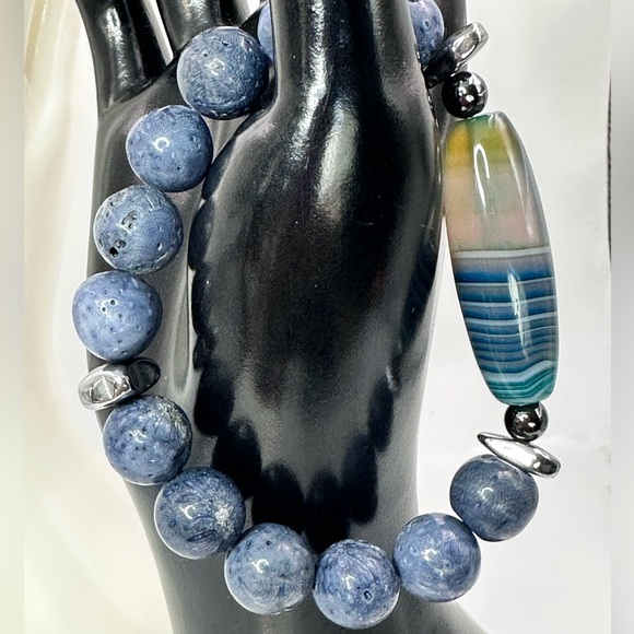 INDONESIAN BLUE CORAL + STRIPED AGATE STONES NATURAL BRACELET sz 7” - Picture 2 of 11